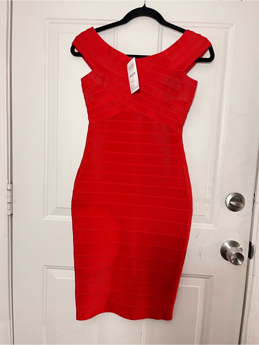 Red One-Shoulder Bandage Midi Dress